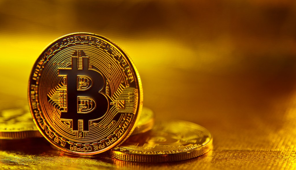 Imagem da matéria: Manhã cripto: Bitcoin anda de lado e Gemini anuncia corte de 10% de quadro após golpes vindos da Genesis