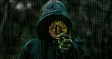 Imagem da matéria: Manhã Cripto: Bitcoin (BTC) abre a semana em baixa; hackers drenam US$ 35 milhões de carteira