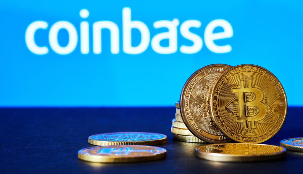 Imagem da matéria: Coinbase pode ser forçada a compartilhar dados de negociação de Bitcoin com governo dos EUA