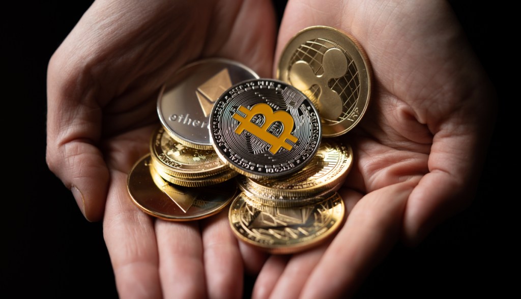 Imagem da matéria: A semana das criptomoedas: BTC, ETH, SOL, MATIC, UNI e até SHIB em alta deram esperança ao mercado