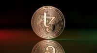 Imagem da matéria: Token da rede Tezos sobe 8% após chegada da stablecoin USDT à blockchain