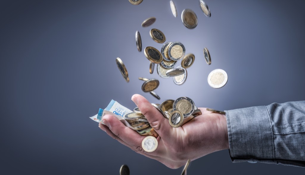 Imagem da matéria: Hacker devolve 17 milhões de tokens roubados do Optimism (OP); veja as transações