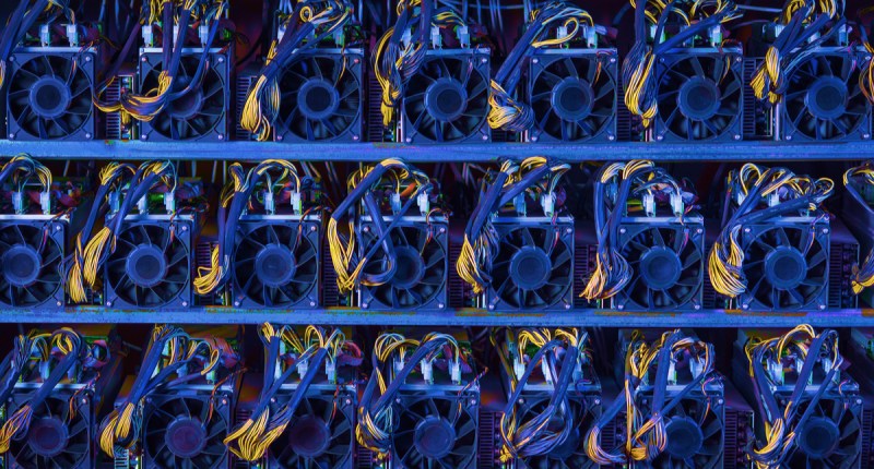 Máquinas de mineração de criptomoedas