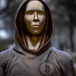Quem é Satoshi Nakamoto, o misterioso criador do Bitcoin?
