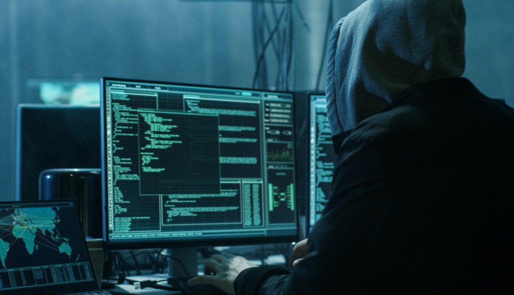 Imagem da matéria: Exchange suspende saques após perder US$ 43 mi em criptomoedas em hack