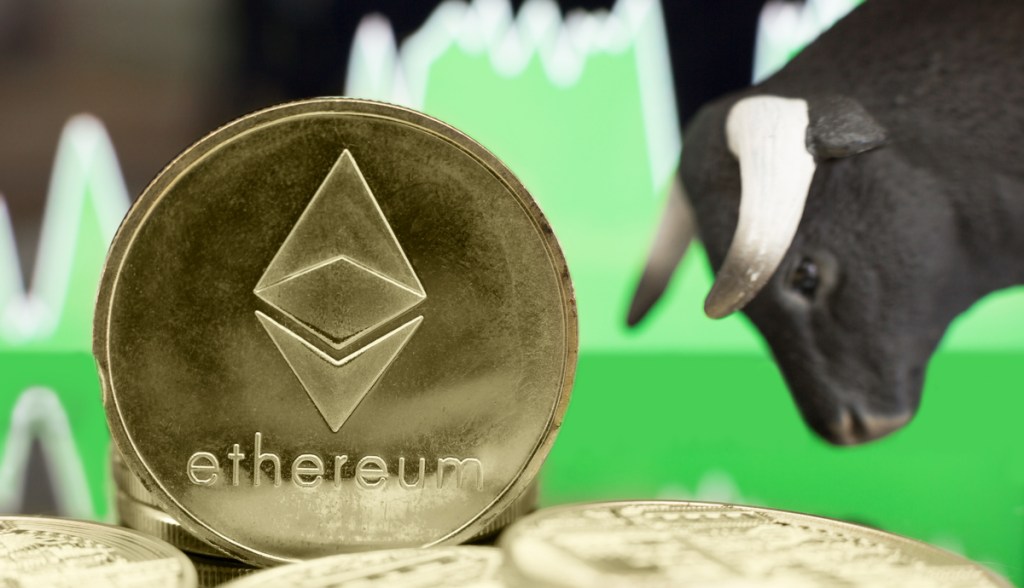 Imagem da matéria: Coinbase vai listar token de ether preso em staking dentro da corretora