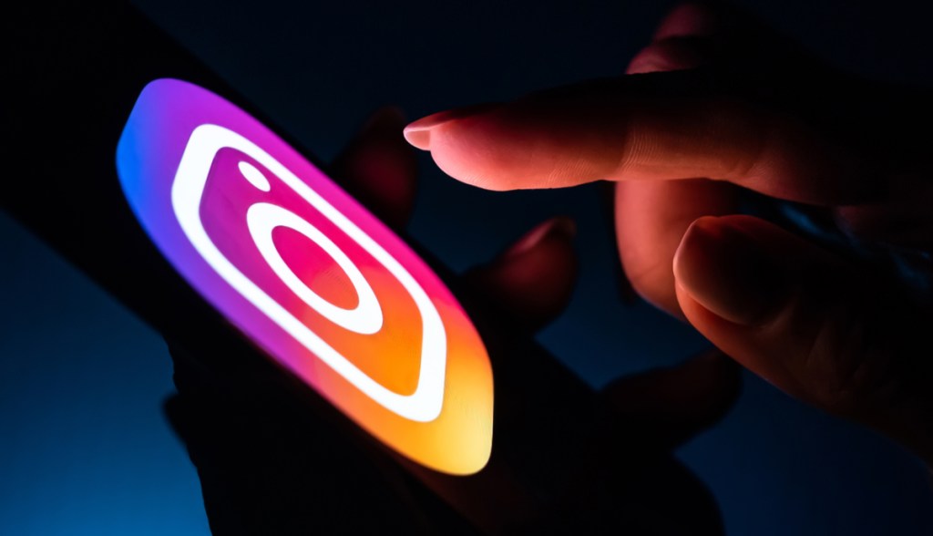 Imagem da matéria: Instagram dá suporte a NFTs do Flow e token da rede dispara 38%