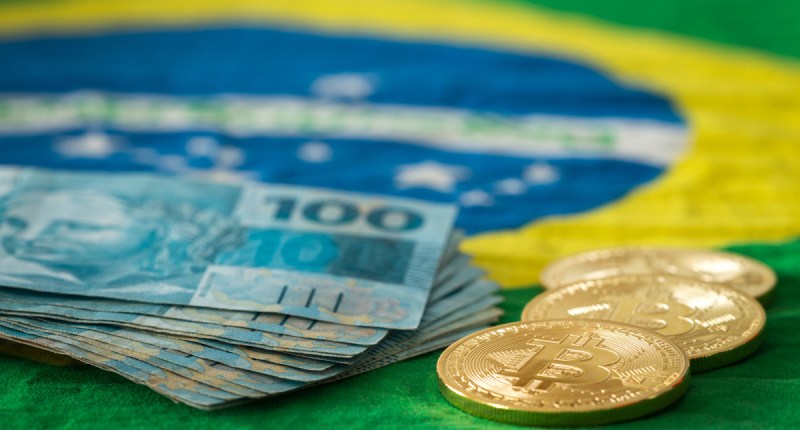 Imagem da matéria: Ibovespa ou Bitcoin, quem sobe mais? Influencers fazem aposta de R$ 100 mil