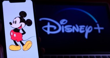 Imagem da matéria: Disney avança em blockchain e anuncia vaga para advogado especialista em NFT