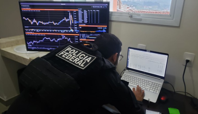 Imagem da matéria: PF e Receita fazem operação contra compradores de criptomoedas que movimentaram R$ 61 bilhões
