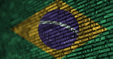 Imagem da matéria: Lei das Criptomoedas: opiniões no mercado se dividem entre "avanço importante" e "projeto para inglês ver"