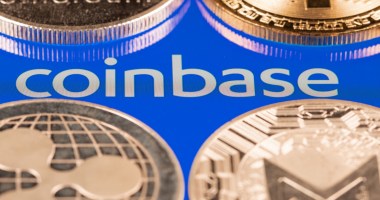 Imagem da matéria: Manhã Cripto: SEC desafia demanda da Coinbase na Justiça e empresa americana é acusada de ter inflado TerraUSD