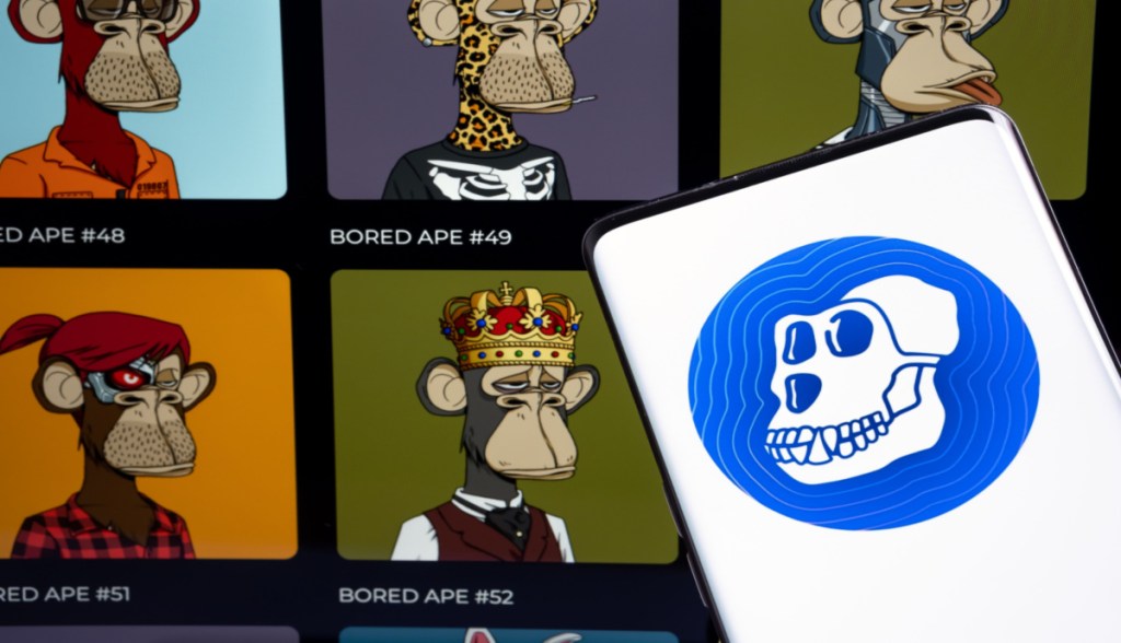 Montagem com NFTs Bored Apes - Yuga Labs