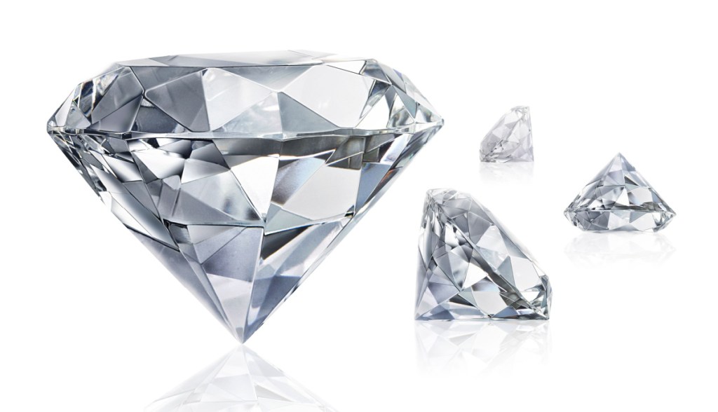 Fila de diamantes