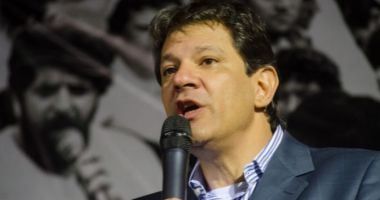 Imagem da matéria: Haddad afirma que irá tributar "jogos eletrônicos" e mira empresas como Betano e Bet365