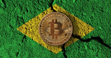 Imagem da matéria: Poupança ainda deixa as criptomoedas "comendo poeira" no Brasil, revelam Anbima e Datafolha