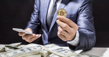 Imagem da matéria: Bitcoin (BTC) lidera recorde anual no investimento em criptomoedas