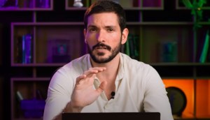 Influencer de finanças Bruno Perini em vídeo no YouTube