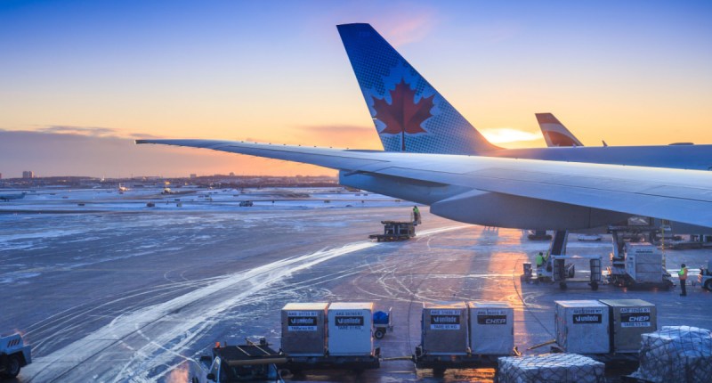 Imagem da matéria: Ladrões roubam US$ 15 milhões em ouro do maior aeroporto do Canadá