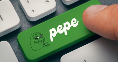 Imagem da matéria: PEPE ganha 80% na semana e puxa alta das memecoins DOGE, SHIB e FLOKI