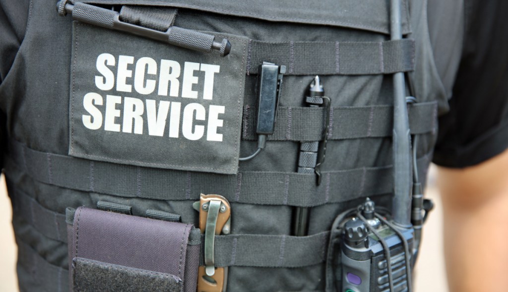 Imagem da matéria: Serviço Secreto dos EUA confisca fundos de banco envolvido com Tether e FTX