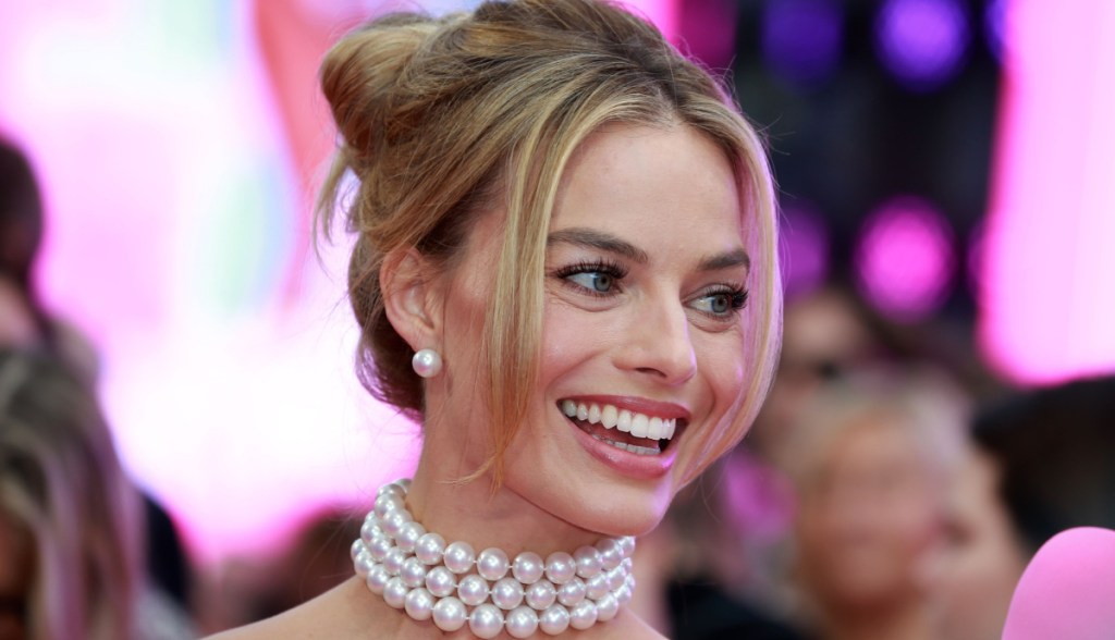 Margot Robbie, que interpreta Barbie em novo filme