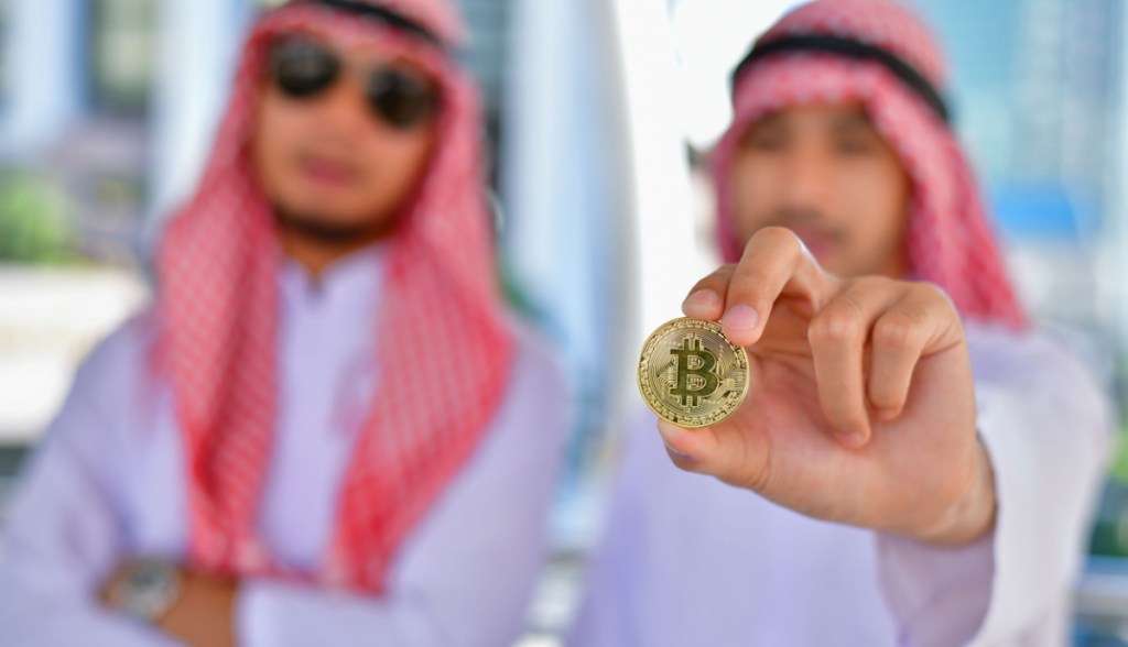 Imagem da matéria: Bitcoin avança em países muçulmanos, mas enfrenta discussão sobre concordância com a lei islâmica