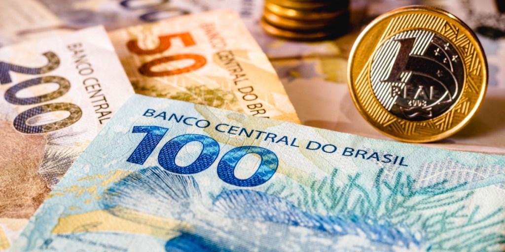 Imagens de notas e moedas de real