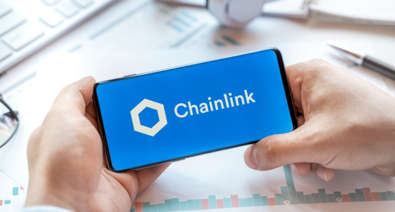 Imagem da matéria: Chainlink lidera a alta do mercado cripto, subindo 8% durante a noite