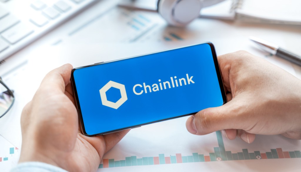 Imagem da matéria: Chainlink lidera a alta do mercado cripto, subindo 8% durante a noite