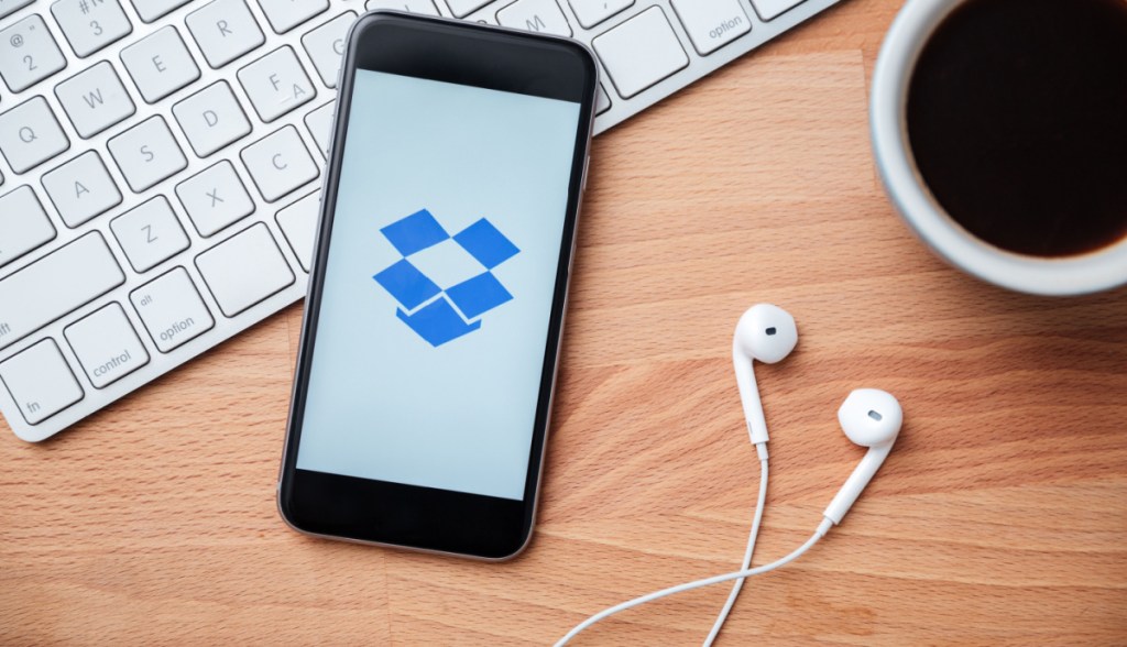 Imagem da matéria: Dropbox encerra plano de armazenamento ilimitado e joga a culpa em criptomoeda