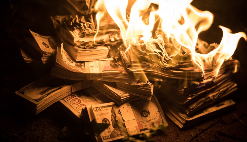 Imagem da matéria: Investidor queima R$ 22,5 milhões em Ethereum sem motivo aparente e cria mistério entre traders