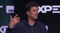 Imagem da matéria: Tom Brady deixa de lado perdas de R$ 147 milhões na FTX durante evento em São Paulo