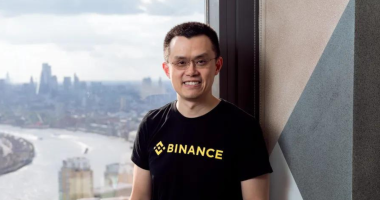 Fundador da Binance Changpeng Zhao posa para foto