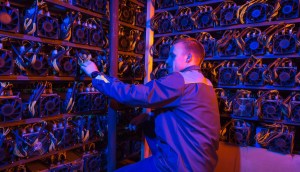 Imagem da matéria: Tether lança sistema que permite minerar Bitcoin em casa