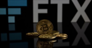 Imagem da matéria: Manhã Cripto: FTX prepara venda de US$ 744 milhões em ativos; Hong Kong estuda liberar ETFs cripto à vista