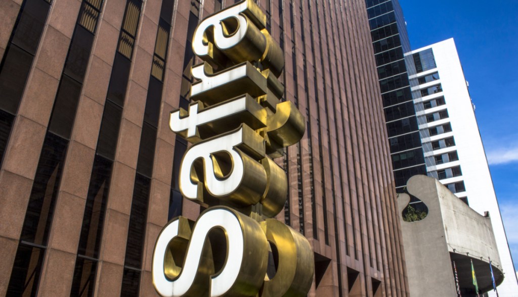 Imagem da matéria: Safra lança seu primeiro fundo de investimento em criptomoedas  