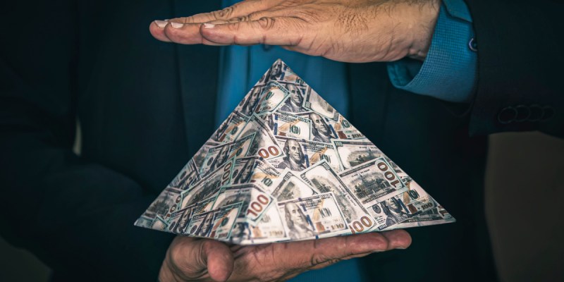 Skyline: Justiça bloqueia bens de contador de suposta pirâmide financeira