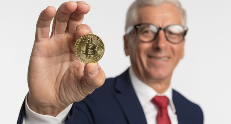 Imagem da matéria: Bitcoin pode em breve entrar nos fundos de aposentadoria de funcionários públicos do Arizona