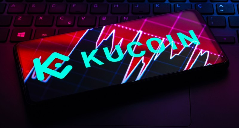 Imagem da matéria: Investidores sacam R$ 5 bilhões da KuCoin após processo dos EUA