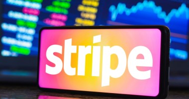 Imagem da matéria: Stripe retorna ao mundo cripto ao liberar pagamentos com USDC