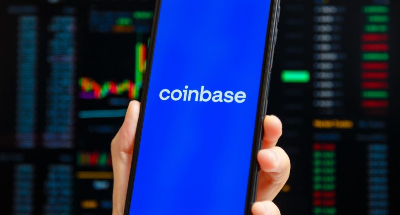 Imagem da matéria: Coinbase lucra R$ 8 bi no trimestre impulsionada por stablecoins e alta das criptomoedas