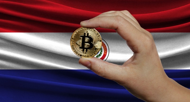 Imagem da matéria: Governo do Paraguai "rouba" os mineradores de Bitcoin, acusa senador