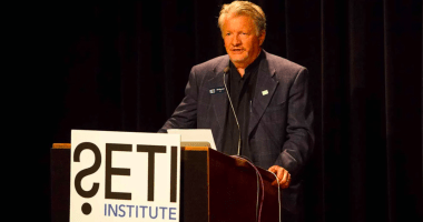 CEO da Seti institute, Bill Diamond fala em evento