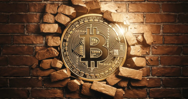 Imagem da matéria: Fundos de pensão podem levar o Bitcoin a US$ 200 mil este ano, diz Standard Chartered