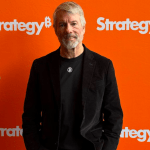 Michael Saylor quer juntar US$ 1 trilhão em Bitcoin para a Strategy