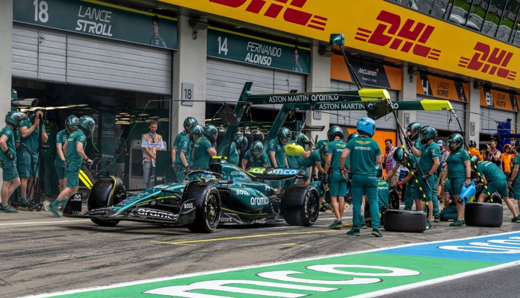 Imagem da matéria: Coinbase e Aston Martin fecham acordo de patrocínio na F1 pago em stablecoin USDC