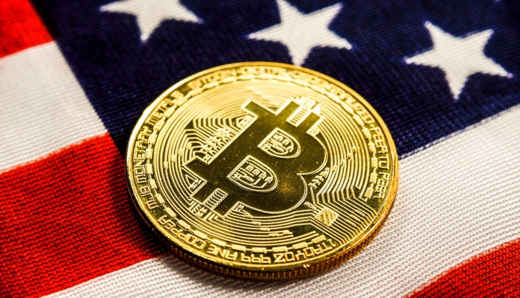 bitcoin sobre bandeira dos eua