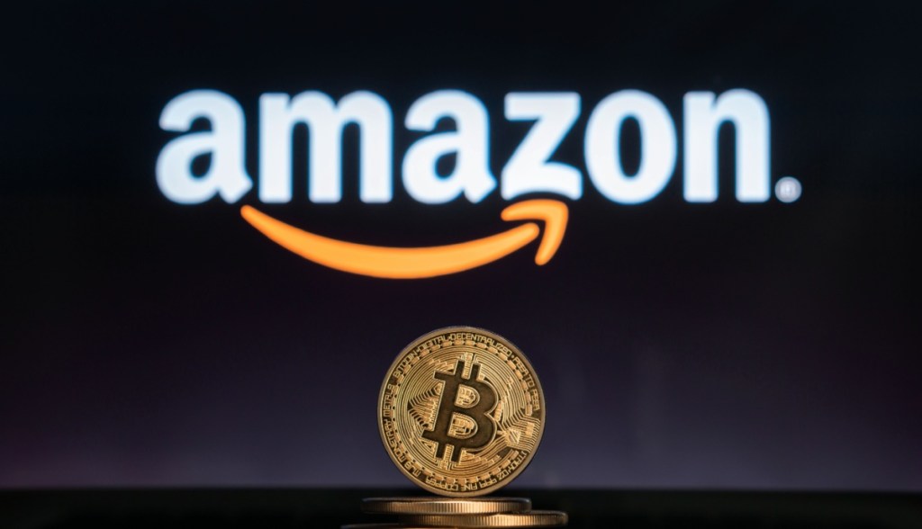 logos Bitcoin e Amazon
