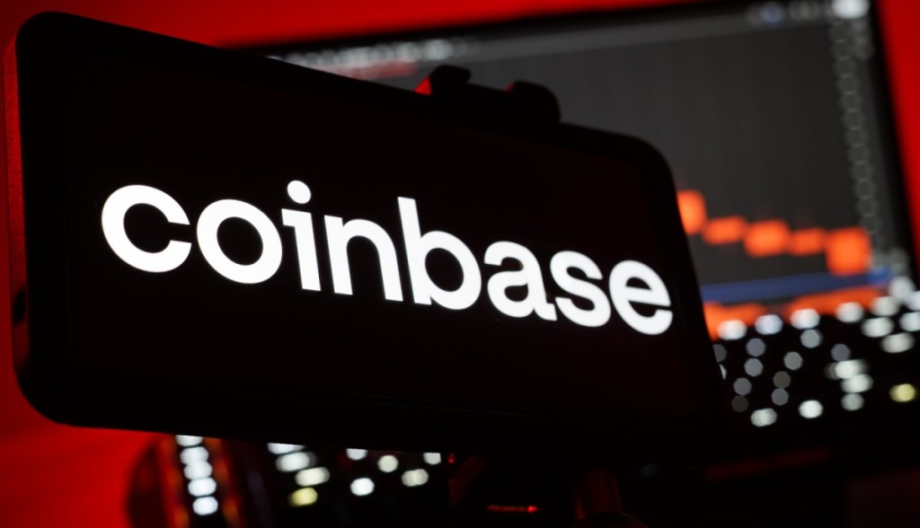 Imagem da matéria: Coinbase perde R$ 1,6 milhão em criptomoedas em armadilha de bots
